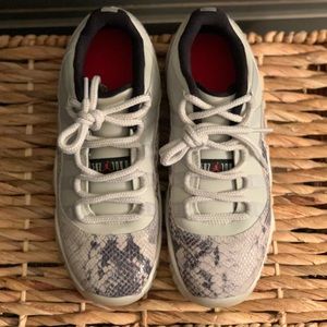 Air Jordan 11 Retro Low GS ‘Light Bone Snakeskin’